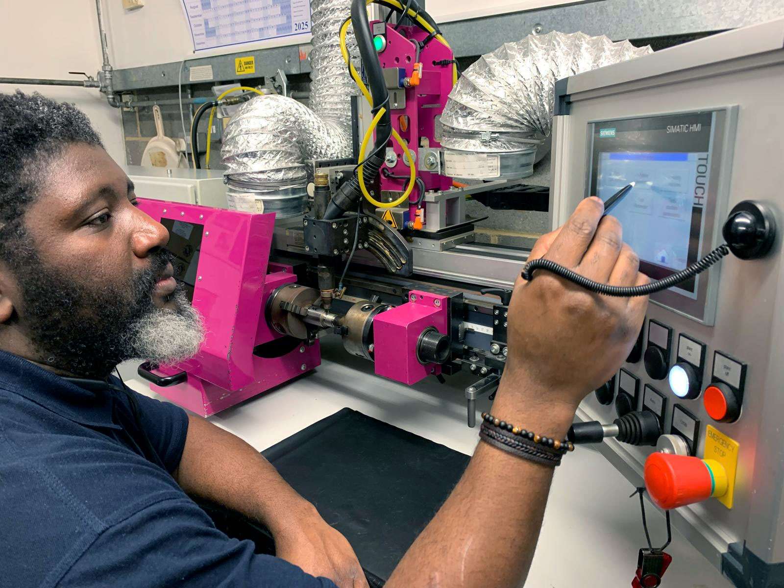 What to Look for When Choosing a Gas Spring Manufacturer